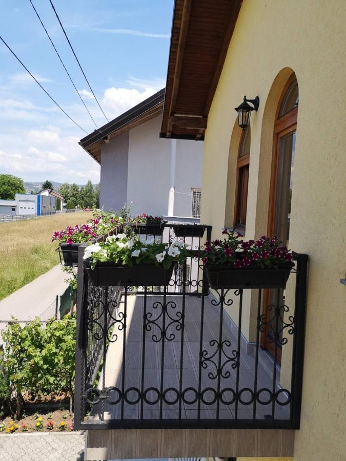 Rooms Delux Szarajevó Kültér fotó