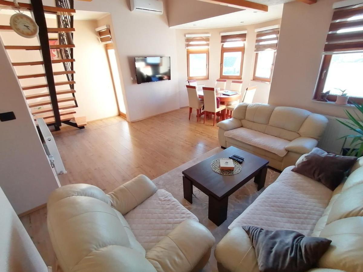 Rooms Delux Szarajevó Kültér fotó
