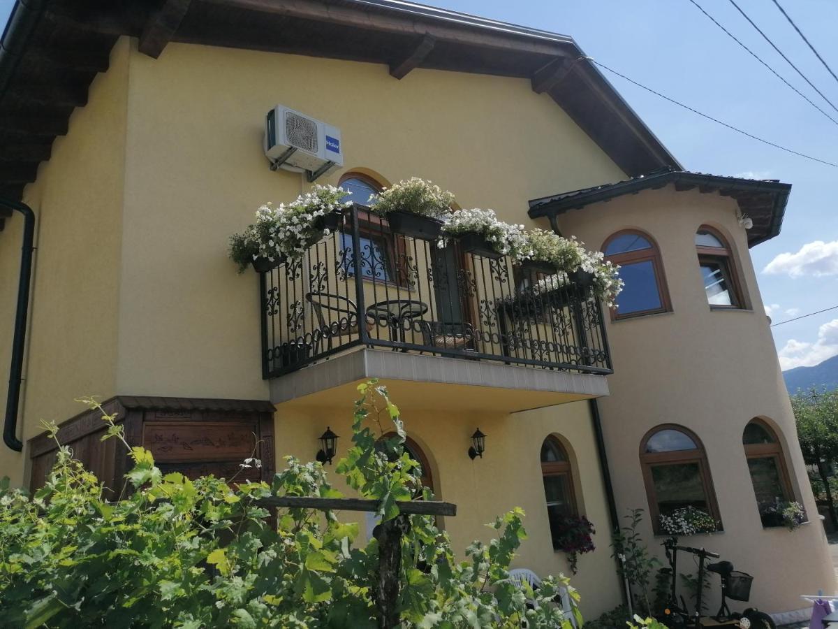 Rooms Delux Szarajevó Kültér fotó